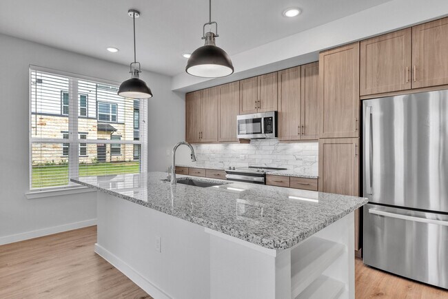 Interior Photo - Caliza Ridge