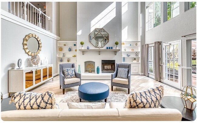 Foto del edificio - Aventine at Lantana - 55+ Active Adult Apartments