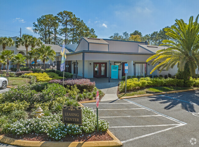 Pinebrook Apartments - Apartments in Jacksonville, FL | Apartments.com