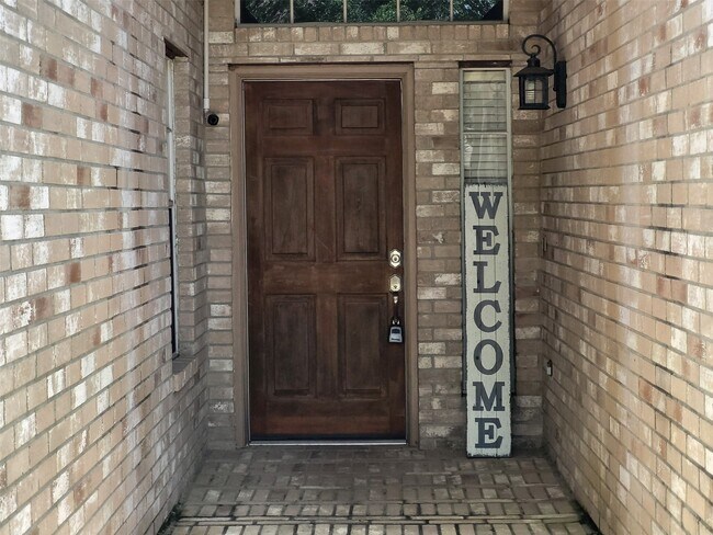 Foto del edificio - 15411 Tysor Park Ln