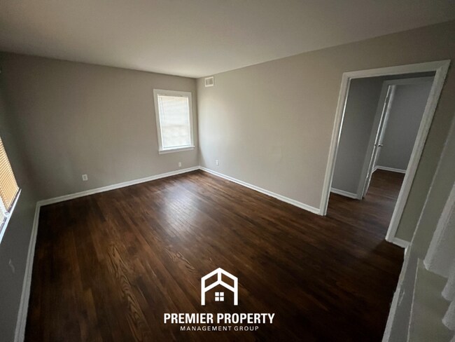 Foto del edificio - 3816 Cazassa Rd