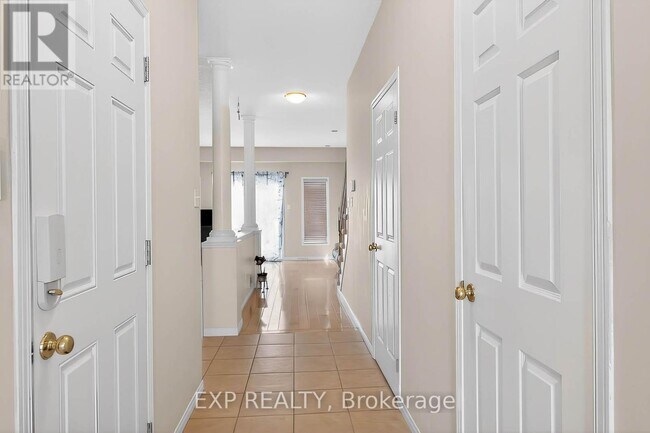 Photo du bâtiment - 600 Winterberry Ave