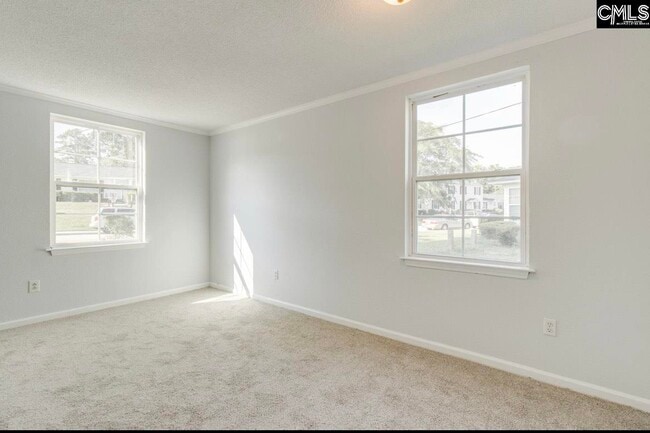 Building Photo - 320 S Beltline Blvd