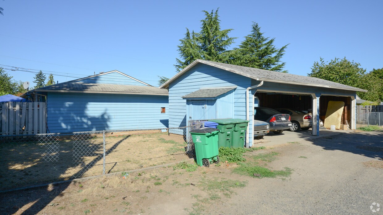 Primary Photo - 5440 SE 87th Ave