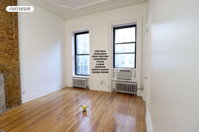 Building Photo - 344 W 46th St