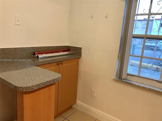 Building Photo - 5453 NW 169th Terrace