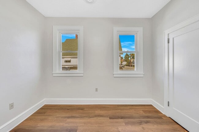 Foto del edificio - 123 N Hyde Park Ave