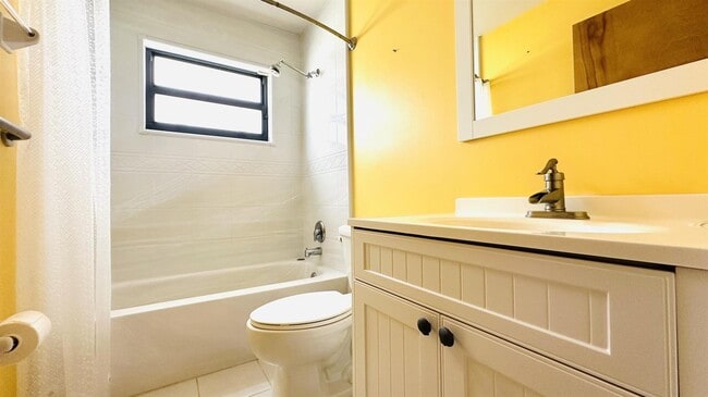 Foto del edificio - 11952 60th St N