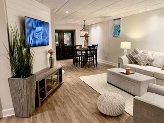 Building Photo - 1330 Land O Lakes Dr