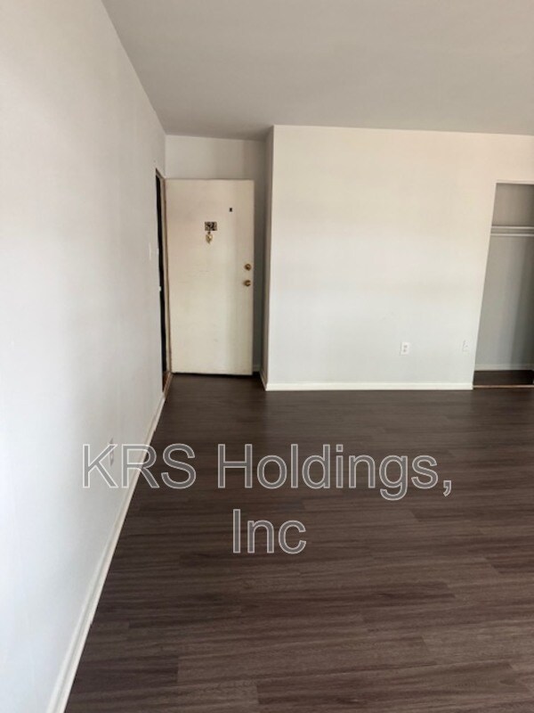 Building Photo - 802 Brook Hill Rd