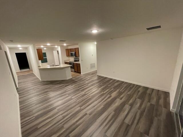 Building Photo - 2050 SW McAllister Ln