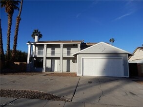 Building Photo - 3163 Panocha St