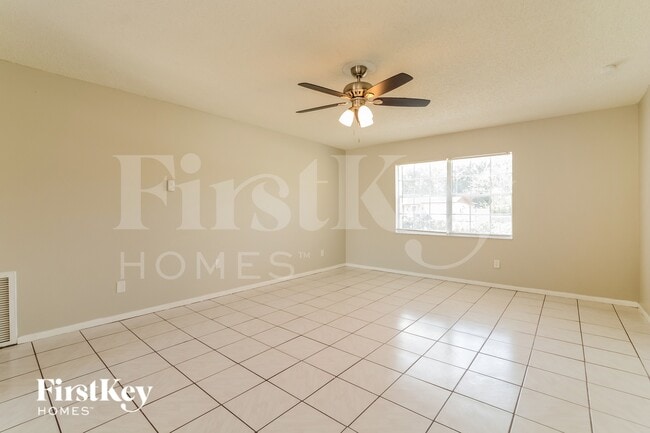 Foto del edificio - 433 Northwestern Ave