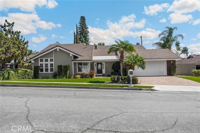 Building Photo - 1426 Alta Mesa Way