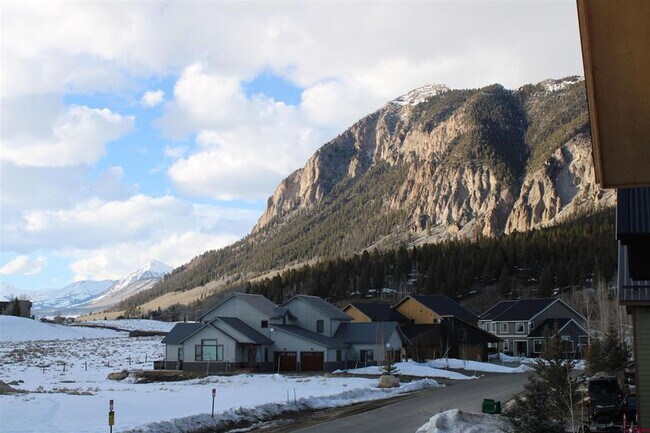 Building Photo - Elk Valley Escape