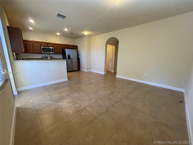 Building Photo - 23765 SW 118 Ave