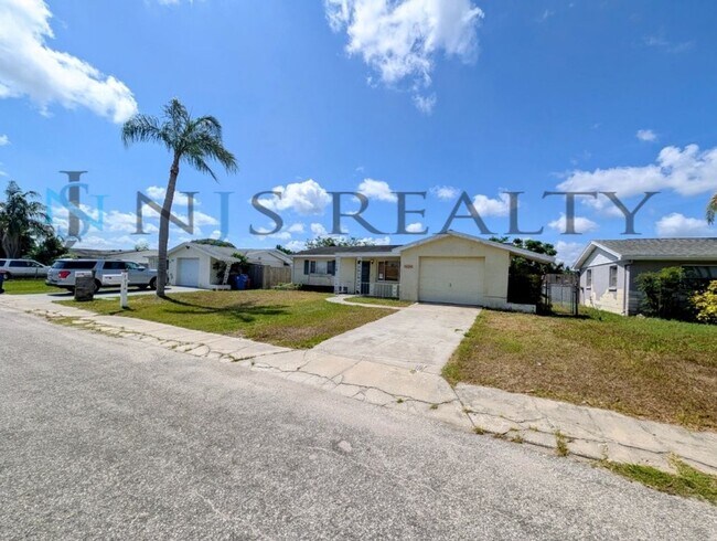Foto del edificio - 3034 Roxbury Dr