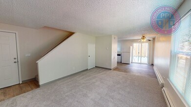 Building Photo - 1507-1507 SW Evans St