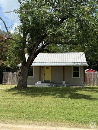Building Photo - 721 S Laurel Ave