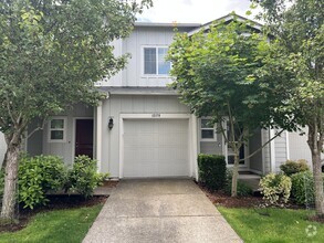 Building Photo - 12178 SW Pond Ln