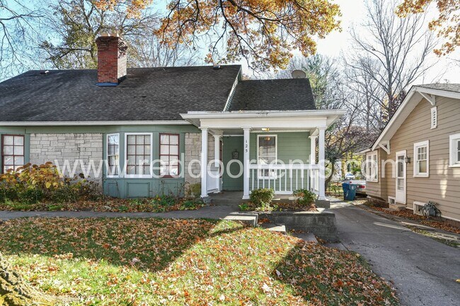 Building Photo - ? MOVE-IN SPECIAL: HALF OFF THE FIRST MONTH’S RENT!! ?