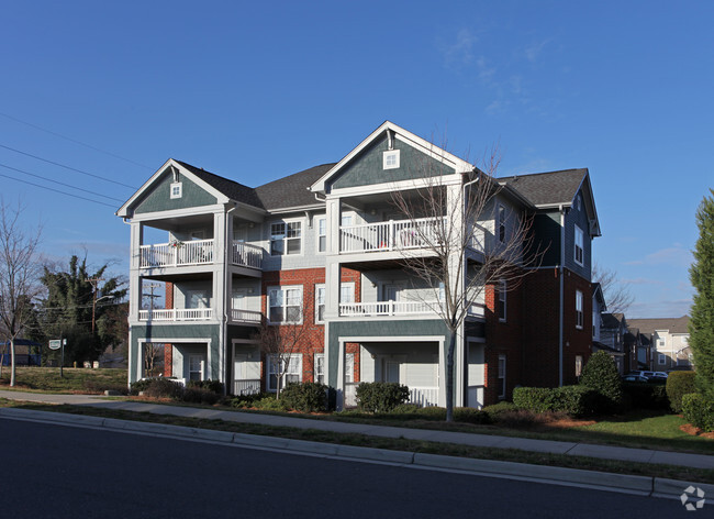 Park Of Oaklawn Apartments