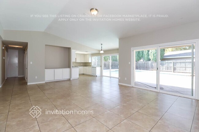 Foto del edificio - 9651 Elmira Cir