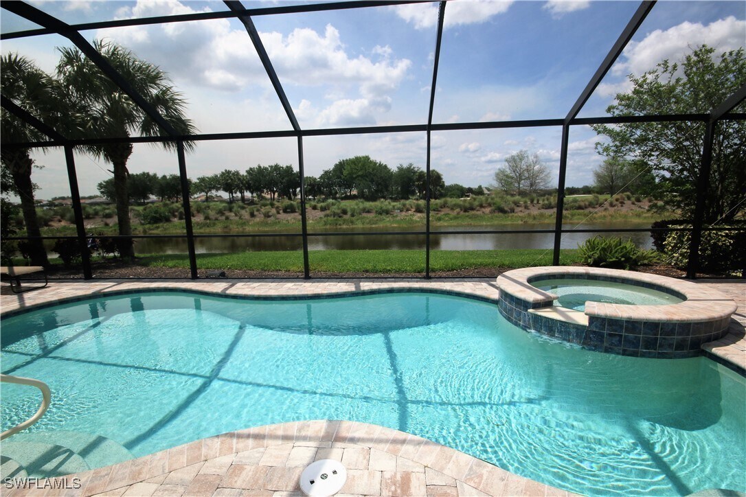 Foto principal - 6337 Prestige Ln