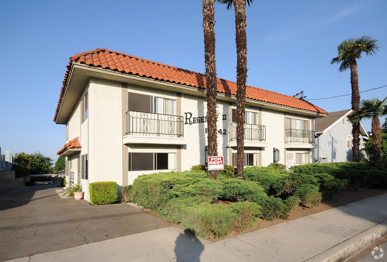 Primary Photo - 13242 Cullen St