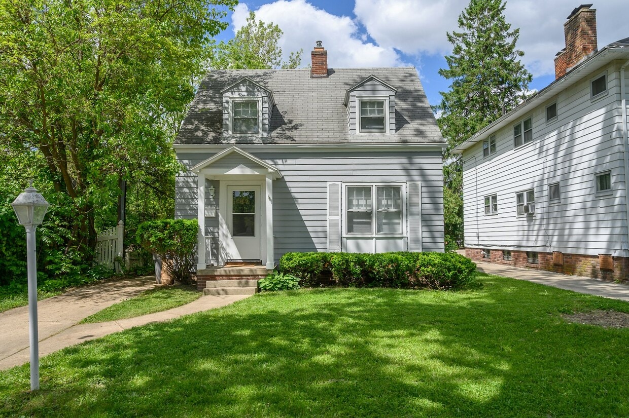Foto principal - 1944 Christie St