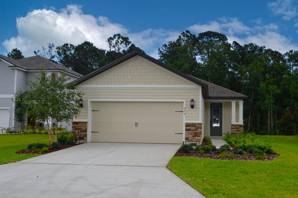 Foto principal - 770 Morgans Treasure Rd
