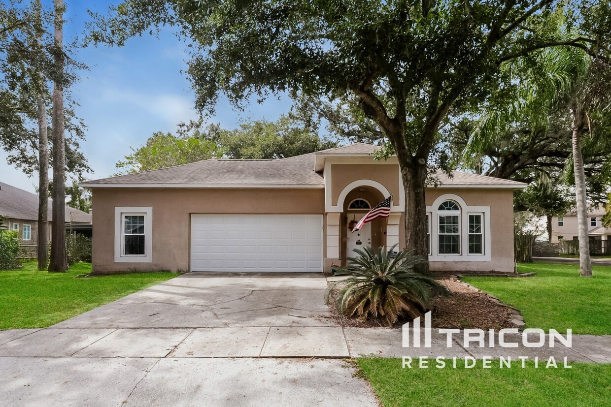 Primary Photo - 5901 Erhardt Dr