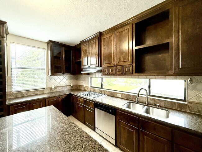 Foto del edificio - 4514 Inker St