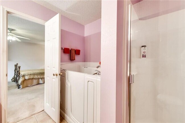Building Photo - 5603 Rumford Trail