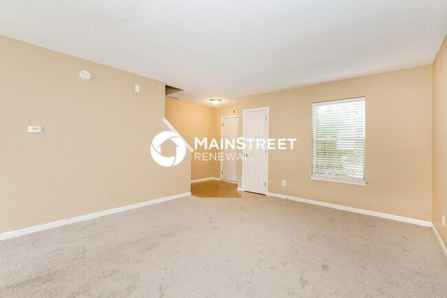 Foto del edificio - 3 Bedroom Pet-Friendly Home in Camby, IN with Main Street Renewal