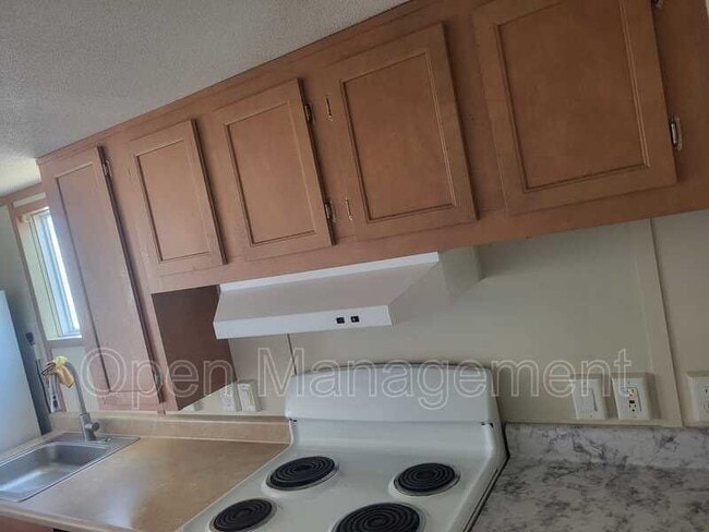 Foto del edificio - 3510 Bluegrass Park Dr