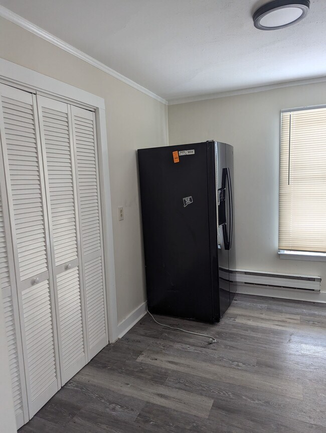 Foto del edificio - 14 Village St