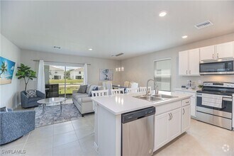 Building Photo - 15172 Wildflower Cir