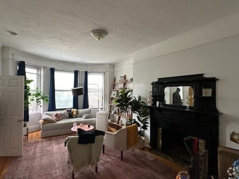 Building Photo - 477 Beacon St