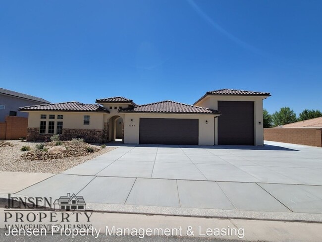 Building Photo - 4 br, 3.5 bath House - 2748 South 4090 Wes...
