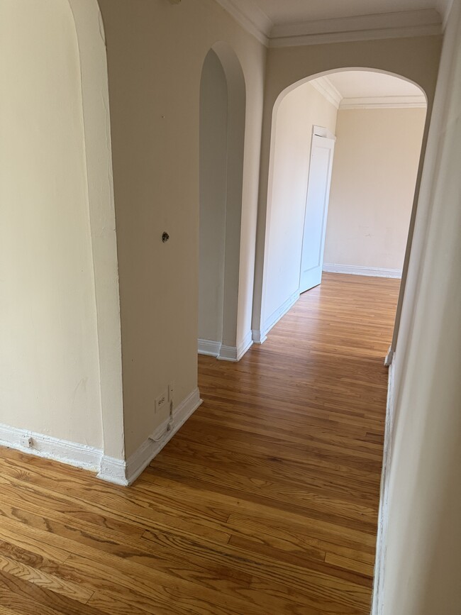 Foto del edificio - 5018 N Lincoln Ave
