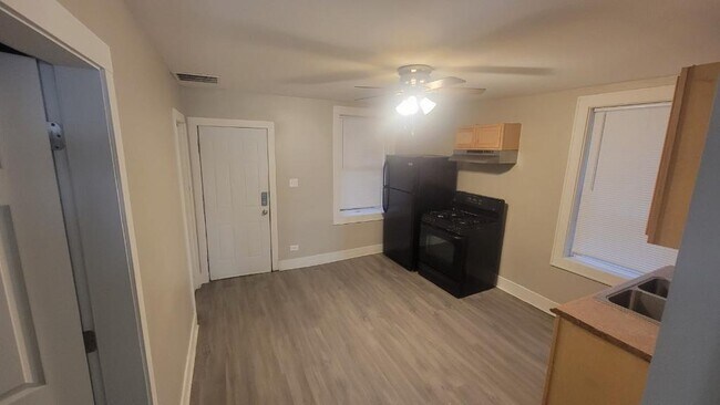 Foto del edificio - 2632 W 25th St