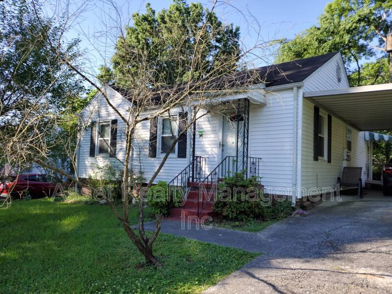 Foto del edificio - 2553 Greenfield Ln