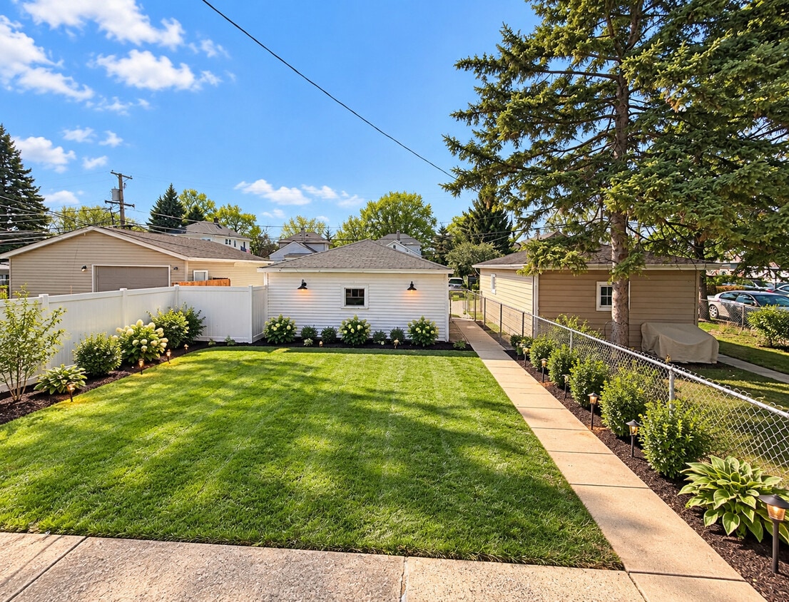 Building Photo - 3126 Elder Ln