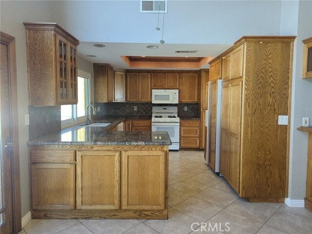 Building Photo - 1331 Parkside Dr