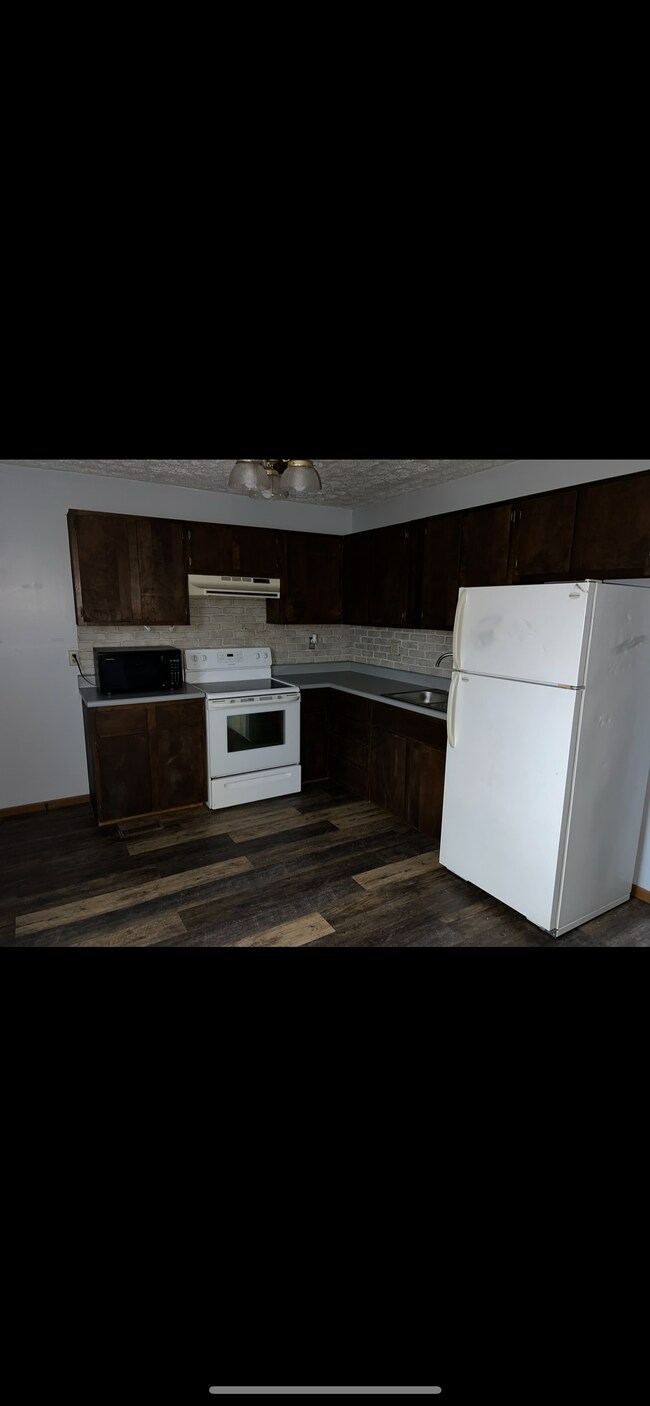 Foto del edificio - 415 S Ellison St