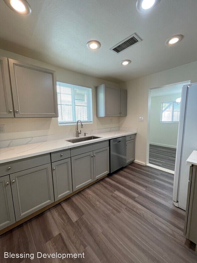 Foto del edificio - 2 br, 1 bath House - 24411 109th Place SE