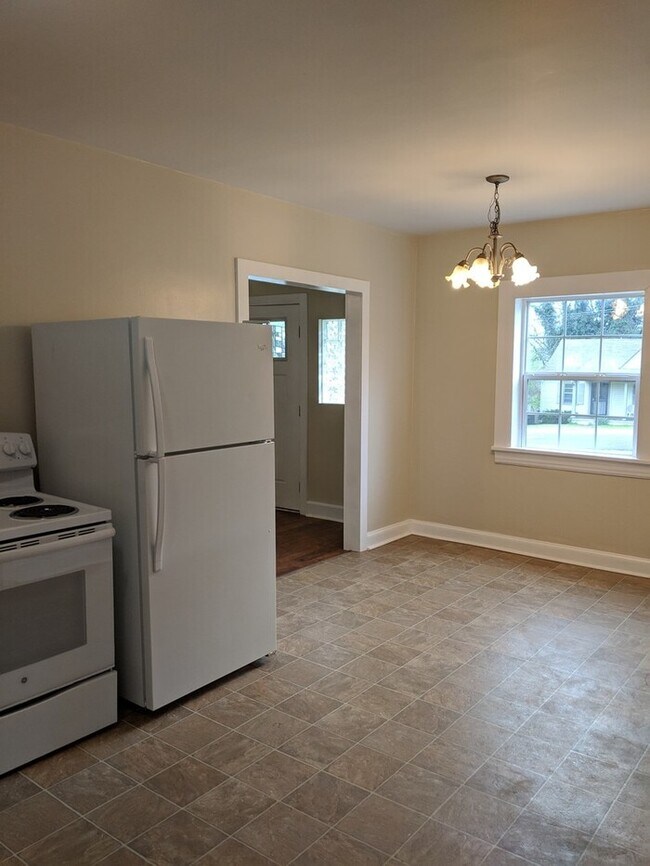 Foto del edificio - 3 Bedroom, 1 Bath - East Nashville Gem, Wa...