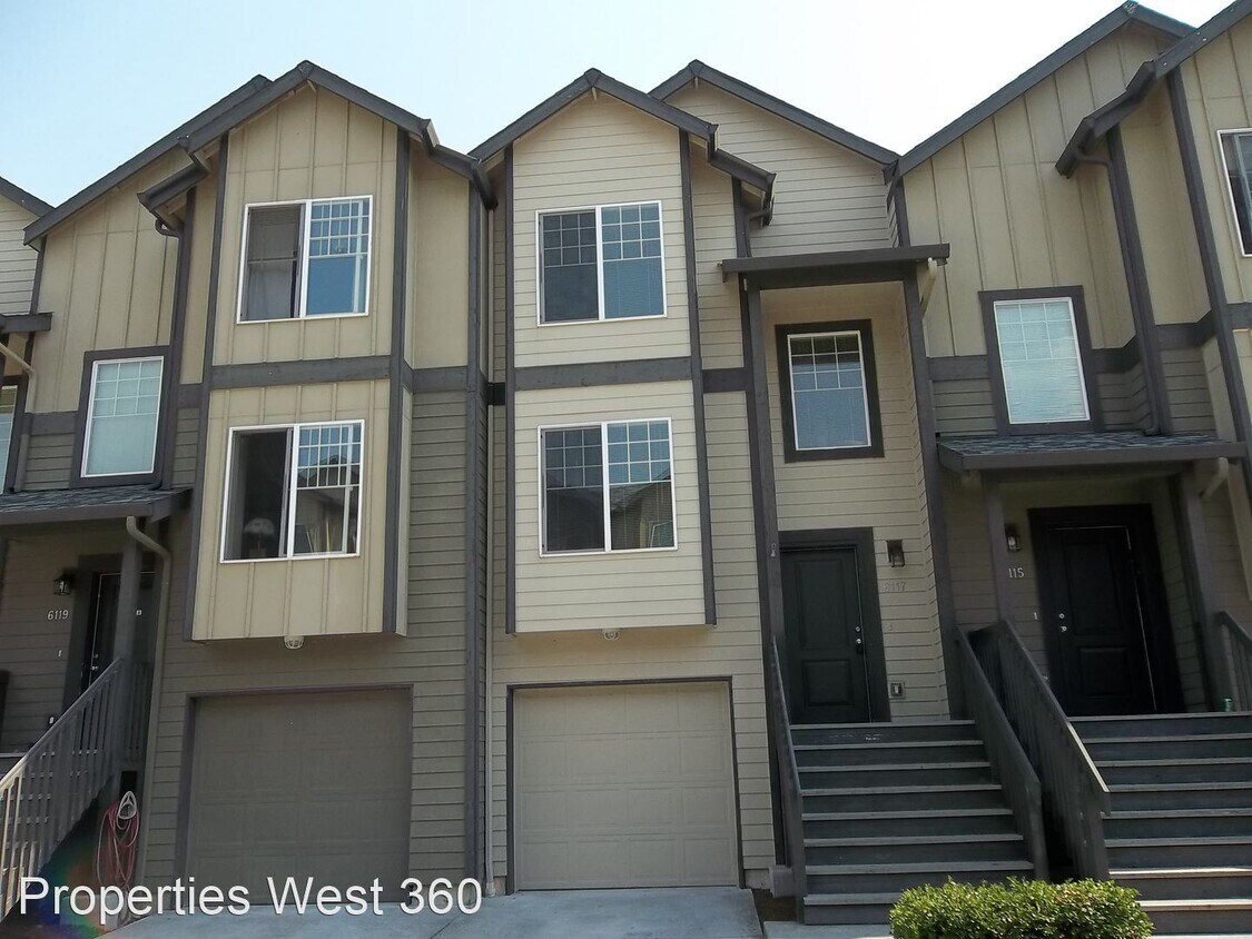 Foto principal - 3 br, 2.5 bath House - 6117 NE 34th Street