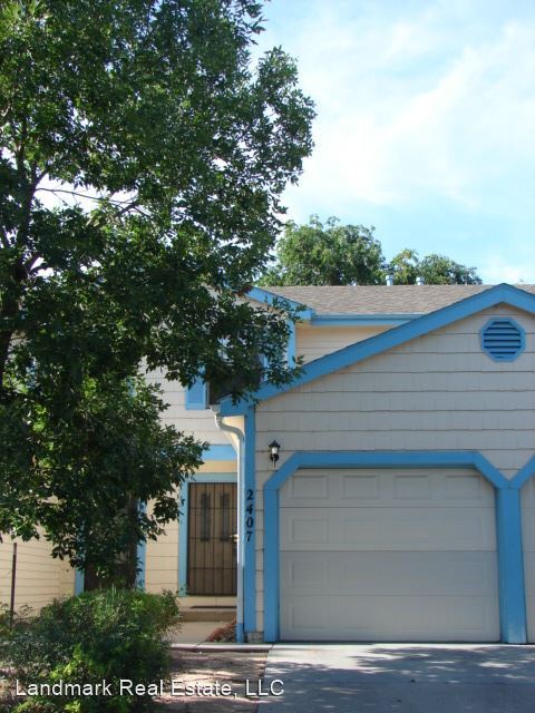 Primary Photo - 2 br, 1.5 bath House - 2407 Lexington Vill...